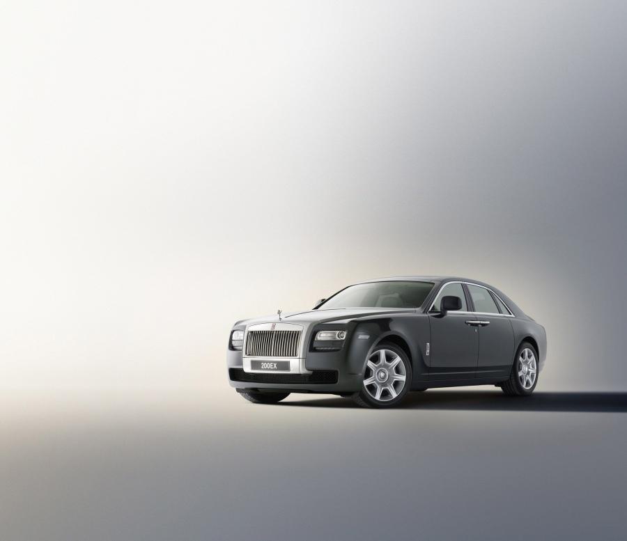  Rolls-Royce 200EX Concept 2009 года  (фото 6 из 11)
